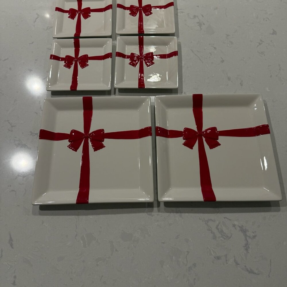 Holiday Christmas Ceramic Bow Plates